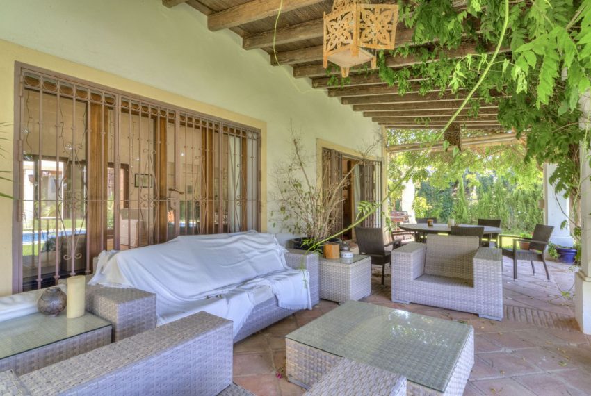 R5044612-Villa-For-Sale-El-Rosario-Detached-5-Beds-505-Built-4