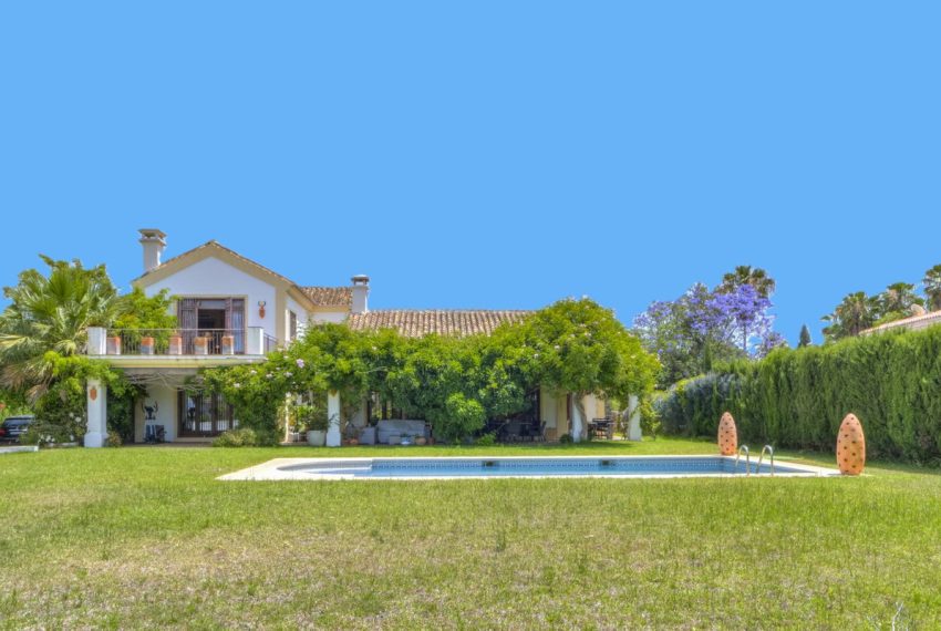 R5044612-Villa-For-Sale-El-Rosario-Detached-5-Beds-505-Built