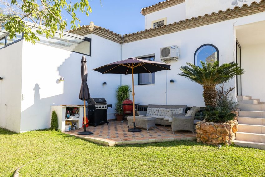 R5045896-Villa-For-Sale-El-Paraiso-Detached-4-Beds-444-Built-18