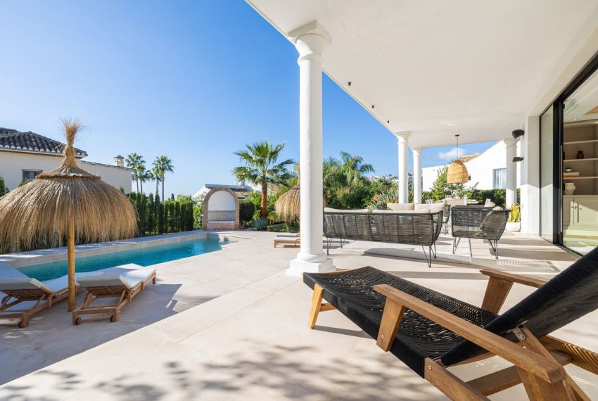 R5045896-Villa-For-Sale-El-Paraiso-Detached-4-Beds-444-Built-4