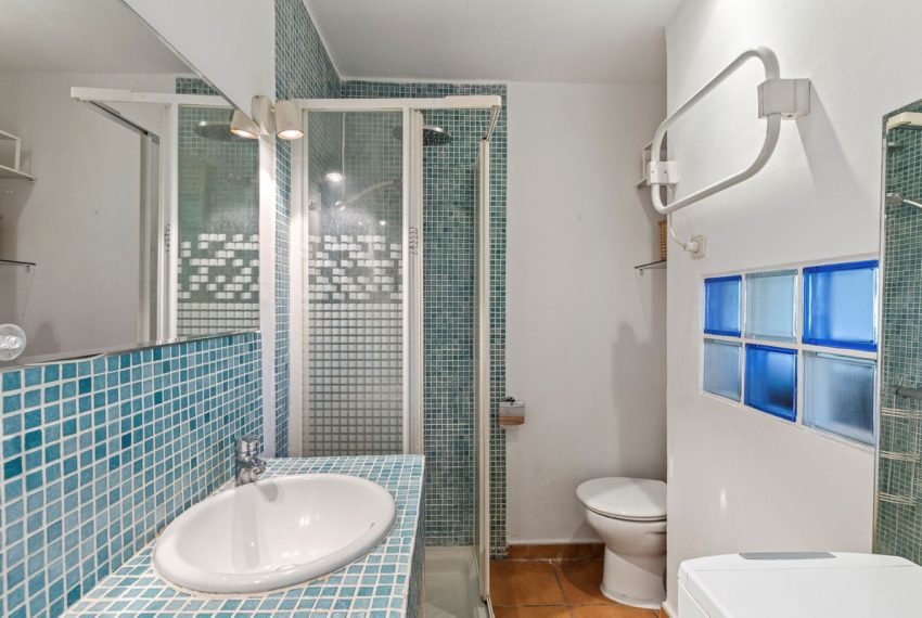 R5046460-Studio-For-Sale-Nueva-Andalucia-Middle-Floor-0-Beds-18-Built-4