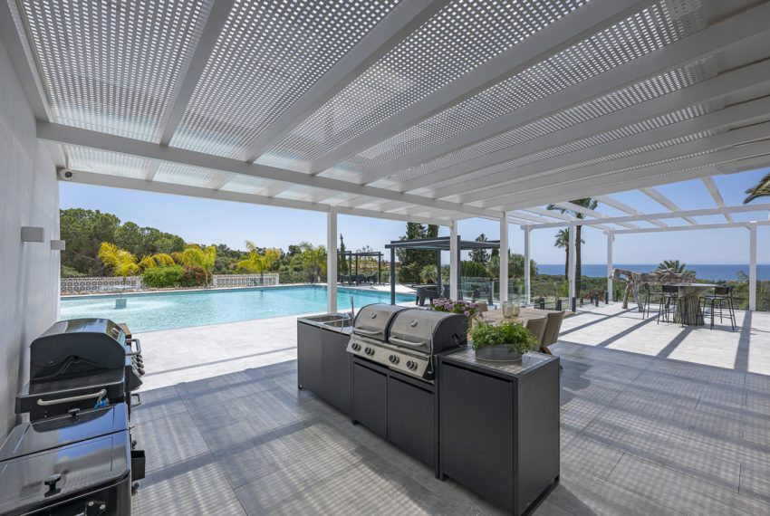 R5049709-Villa-For-Sale-Elviria-Detached-7-Beds-783-Built-10