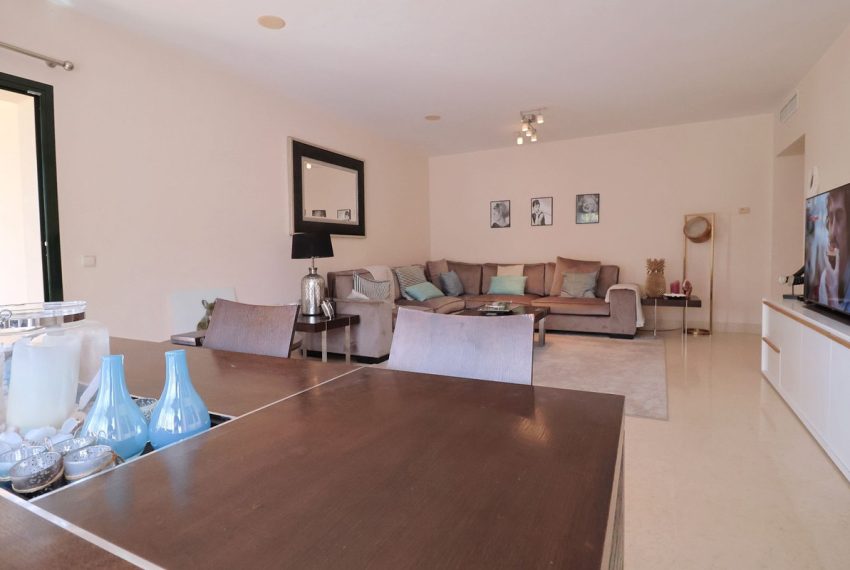R5050144-Apartment-For-Sale-Benahavis-Middle-Floor-2-Beds-112-Built-11
