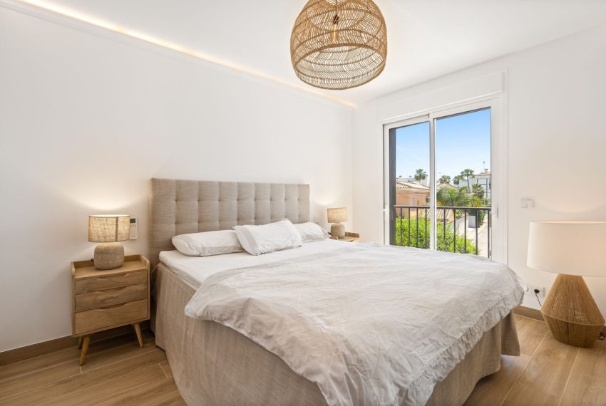 R5051224-Townhouse-For-Sale-San-Pedro-de-Alcantara-Terraced-4-Beds-174-Built-13