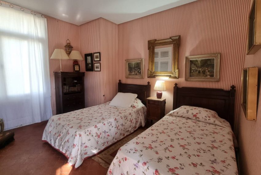 R5051320-Villa-For-Sale-Marbella-Detached-6-Beds-680-Built-11