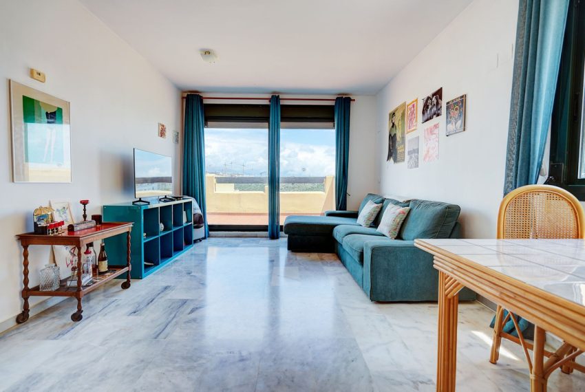 R5052544-Apartment-For-Sale-Miraflores-Penthouse-2-Beds-94-Built-3