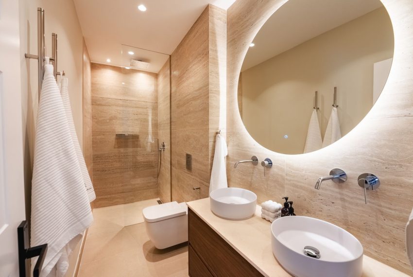 R5053147-Townhouse-For-Sale-The-Golden-Mile-Terraced-5-Beds-266-Built-15