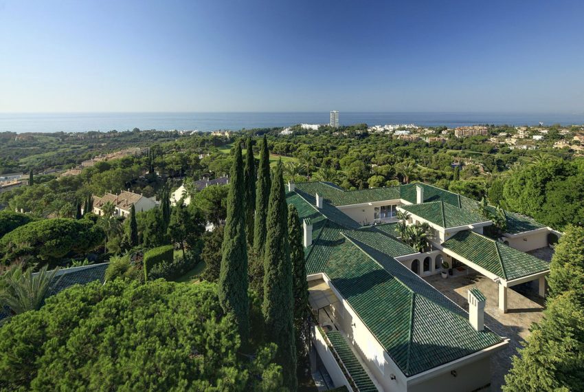 R5053180-Villa-For-Sale-Rio-Real-Detached-10-Beds-2600-Built-5