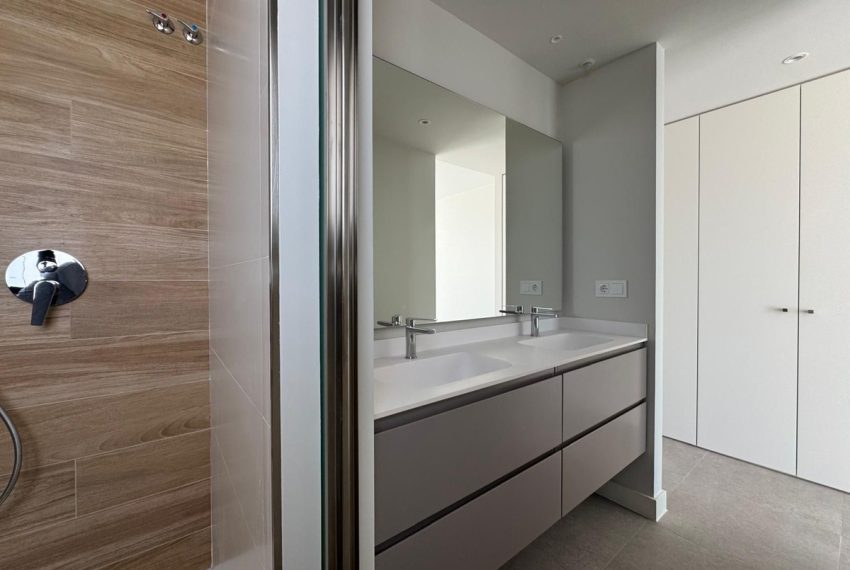 R5054767-Apartment-For-Sale-Estepona-Penthouse-3-Beds-110-Built-13