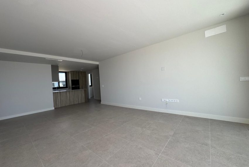 R5054767-Apartment-For-Sale-Estepona-Penthouse-3-Beds-110-Built-3