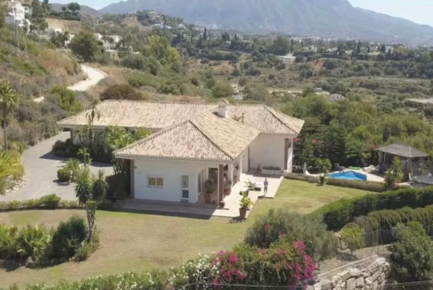 R5057566-Villa-For-Sale-Benahavis-Detached-5-Beds-815-Built-2