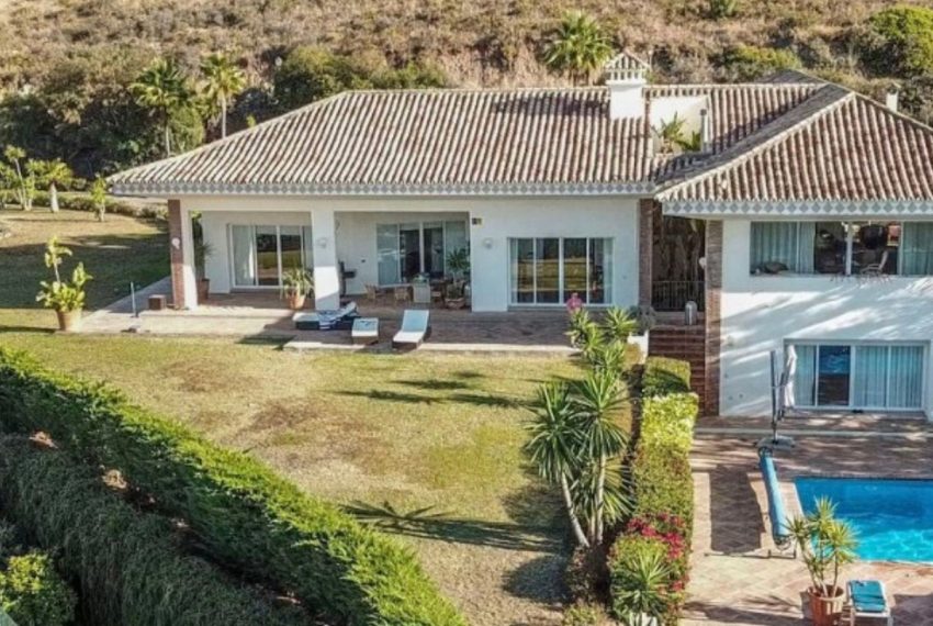 R5057566-Villa-For-Sale-Benahavis-Detached-5-Beds-815-Built-3