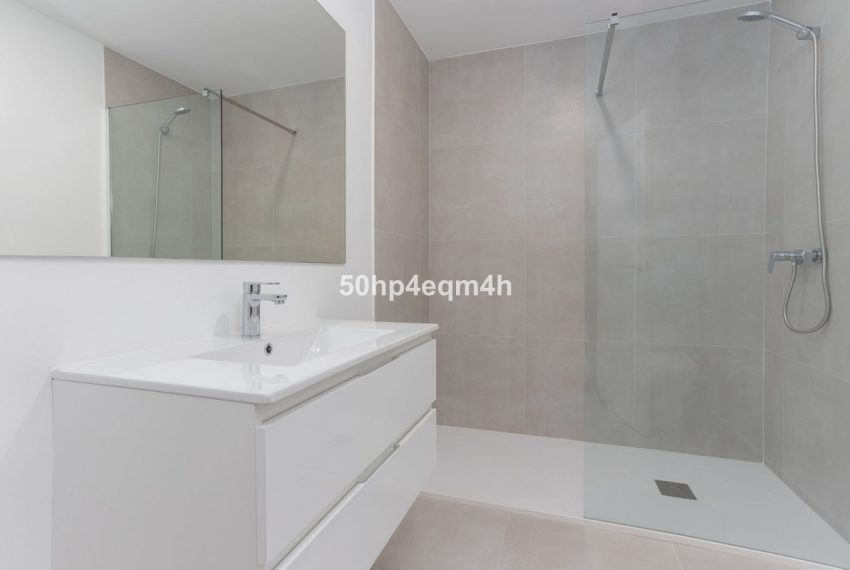 R5060710-Apartment-For-Sale-Guadalmina-Baja-Middle-Floor-4-Beds-259-Built-12