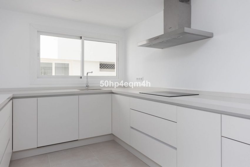 R5060710-Apartment-For-Sale-Guadalmina-Baja-Middle-Floor-4-Beds-259-Built-16