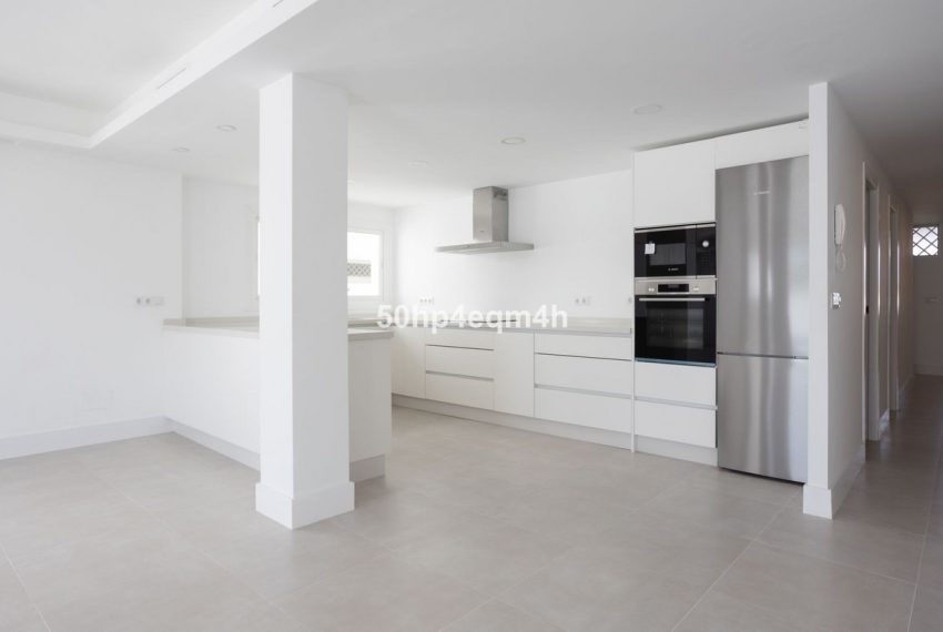 R5060710-Apartment-For-Sale-Guadalmina-Baja-Middle-Floor-4-Beds-259-Built-9