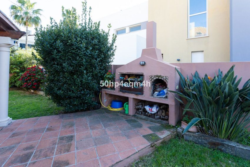 R5060725-Villa-For-Sale-San-Pedro-de-Alcantara-Detached-4-Beds-187-Built-14