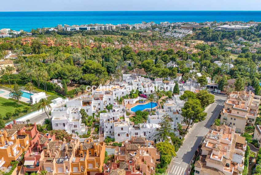 R5060986-Townhouse-For-Sale-Nueva-Andalucia-Terraced-3-Beds-110-Built-4