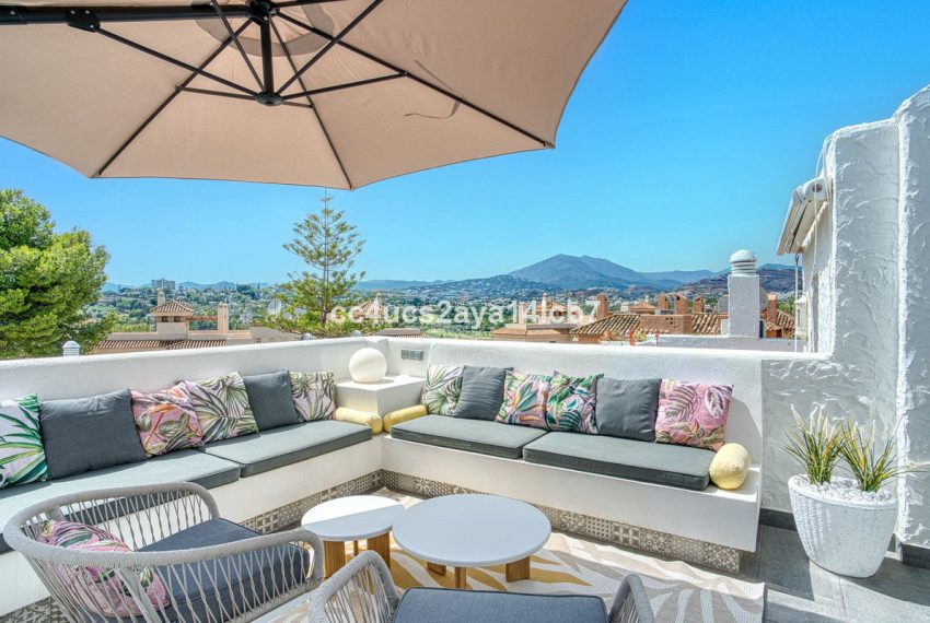 R5060986-Townhouse-For-Sale-Nueva-Andalucia-Terraced-3-Beds-110-Built