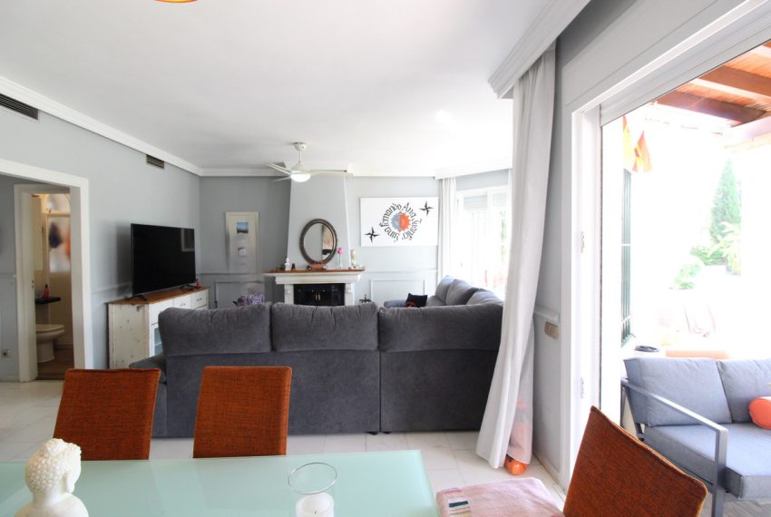 R5061979-Townhouse-For-Sale-Nueva-Andalucia-Terraced-3-Beds-156-Built-1