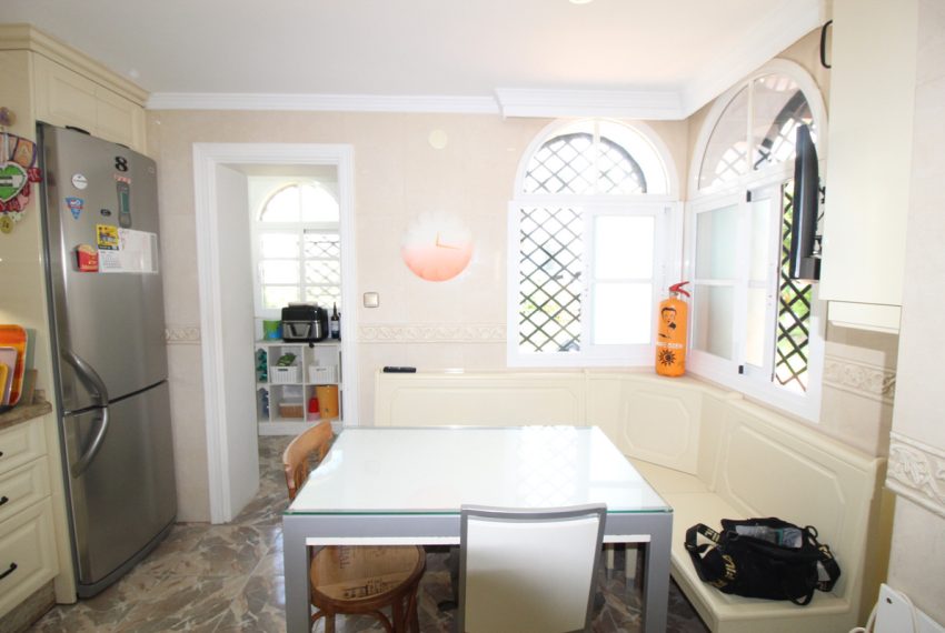 R5061979-Townhouse-For-Sale-Nueva-Andalucia-Terraced-3-Beds-156-Built-15