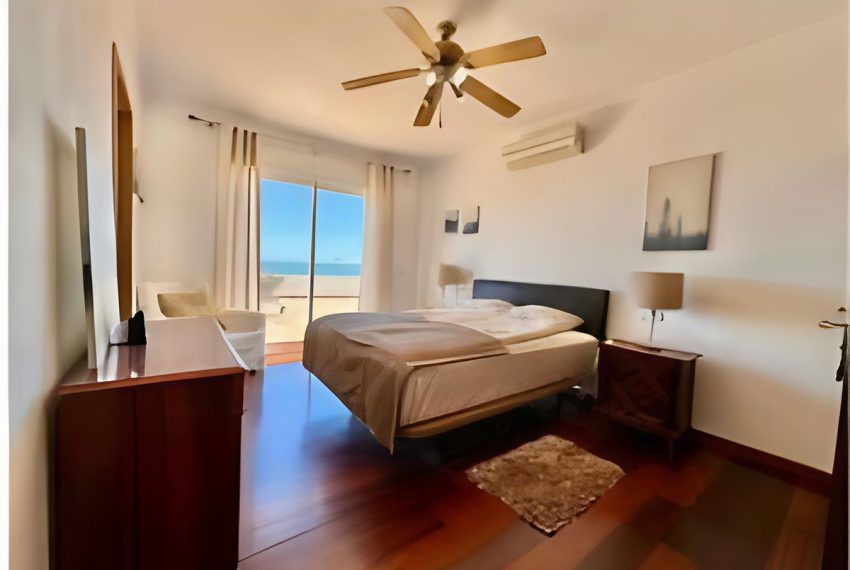 R5063356-Villa-For-Sale-Estepona-Detached-3-Beds-523-Built-4