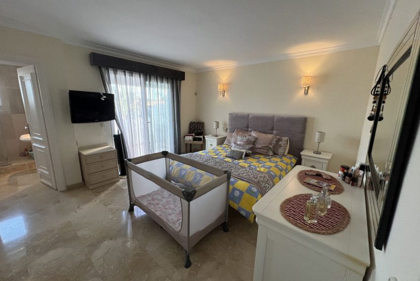 R5063821-Townhouse-For-Sale-El-Paraiso-Terraced-3-Beds-148-Built-10