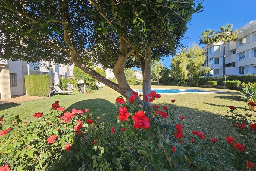R5065528-Townhouse-For-Sale-Nueva-Andalucia-Terraced-3-Beds-150-Built-17