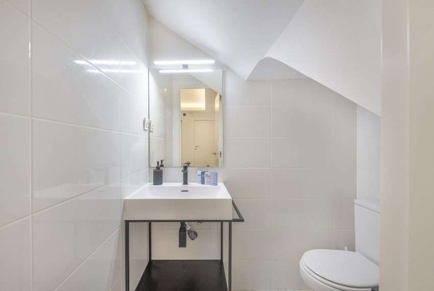 R5065528-Townhouse-For-Sale-Nueva-Andalucia-Terraced-3-Beds-150-Built-19