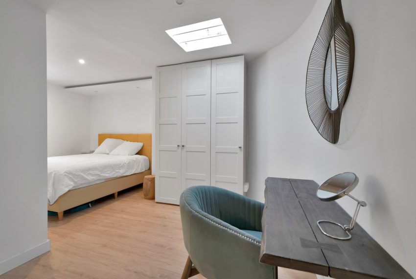 R5067379-Townhouse-For-Sale-The-Golden-Mile-Terraced-4-Beds-233-Built-13