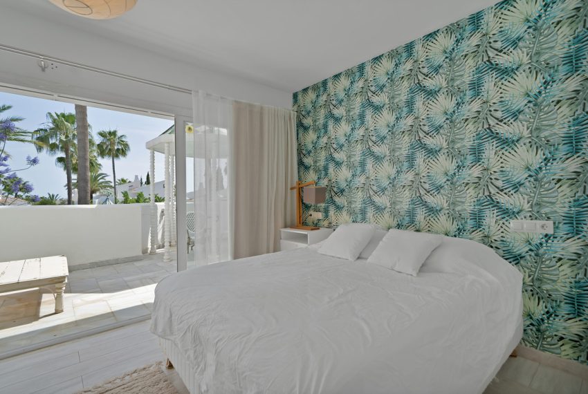 R5067379-Townhouse-For-Sale-The-Golden-Mile-Terraced-4-Beds-233-Built-19