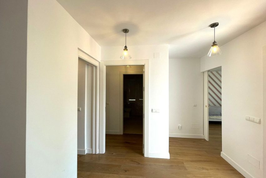 R5070232-Villa-For-Sale-Estepona-Detached-4-Beds-273-Built-17