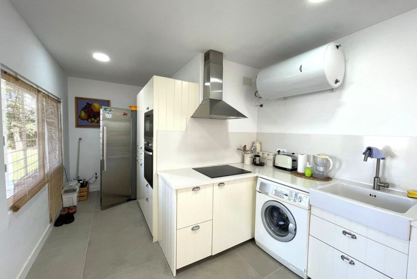R5070232-Villa-For-Sale-Estepona-Detached-4-Beds-273-Built-7