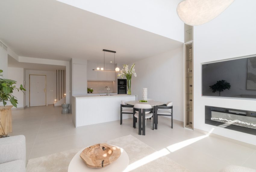 R5072626-Apartment-For-Sale-San-Pedro-de-Alcantara-Penthouse-Duplex-3-Beds-180-Built-2