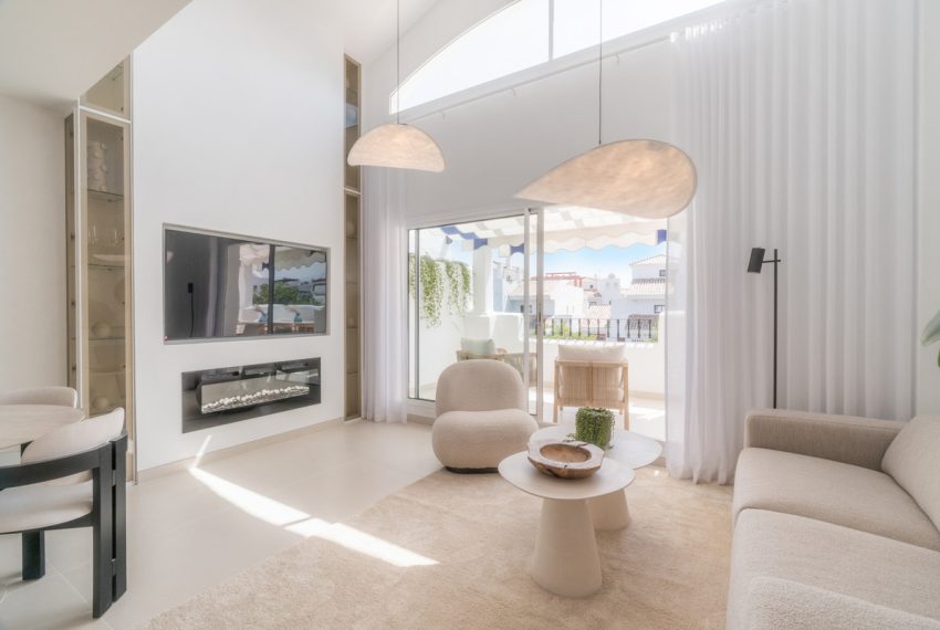 R5072626-Apartment-For-Sale-San-Pedro-de-Alcantara-Penthouse-Duplex-3-Beds-180-Built-9