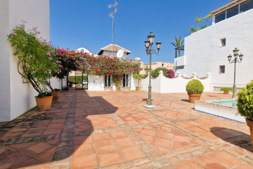 R5072875-Apartment-For-Sale-Nagueles-Ground-Floor-2-Beds-99-Built-16