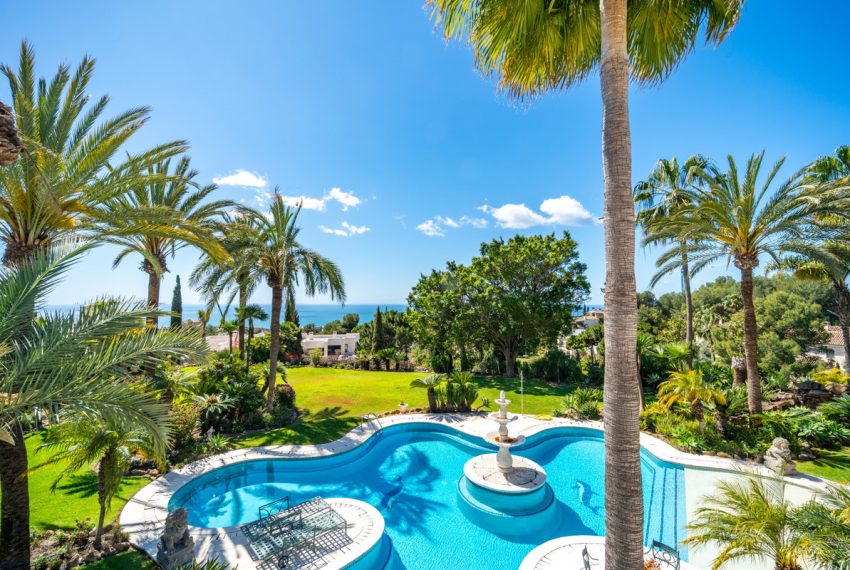 R5073526-Villa-For-Sale-The-Golden-Mile-Detached-14-Beds-2100-Built-12