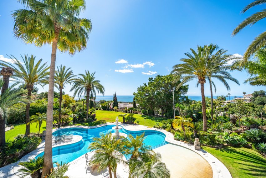 R5073526-Villa-For-Sale-The-Golden-Mile-Detached-14-Beds-2100-Built-13