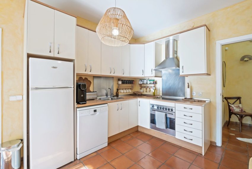 R5074015-Villa-For-Sale-Reserva-de-Marbella-Detached-2-Beds-755-Built-17