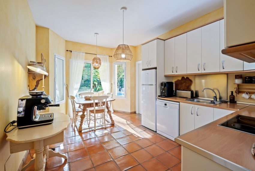 R5074015-Villa-For-Sale-Reserva-de-Marbella-Detached-2-Beds-755-Built-18