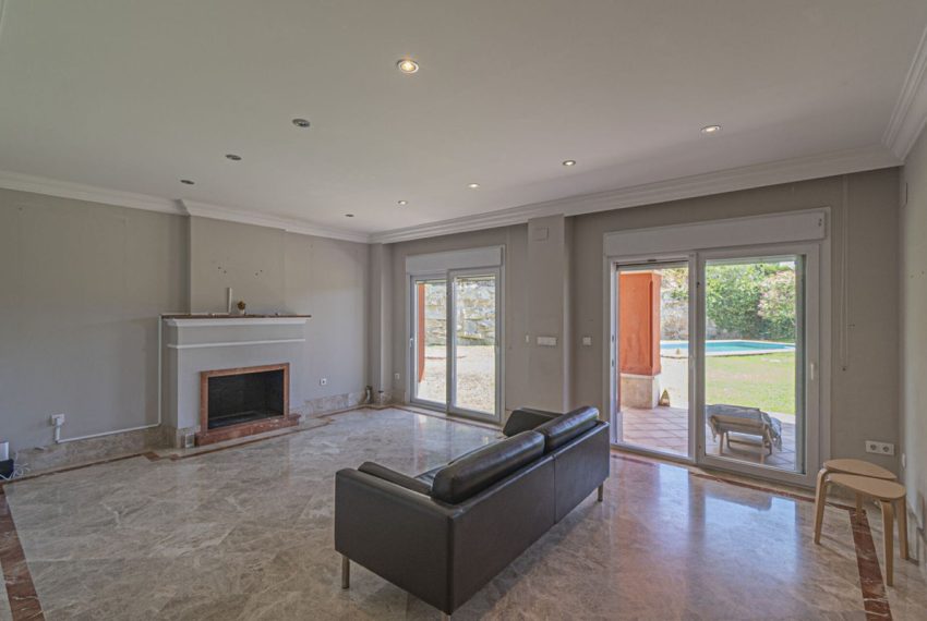 R5075440-Villa-For-Sale-Marbella-Detached-5-Beds-283-Built-12