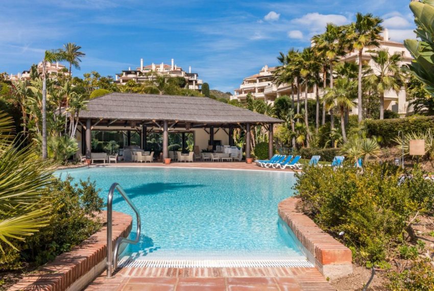 R5076127-Apartment-For-Sale-Benahavis-Ground-Floor-2-Beds-127-Built-1