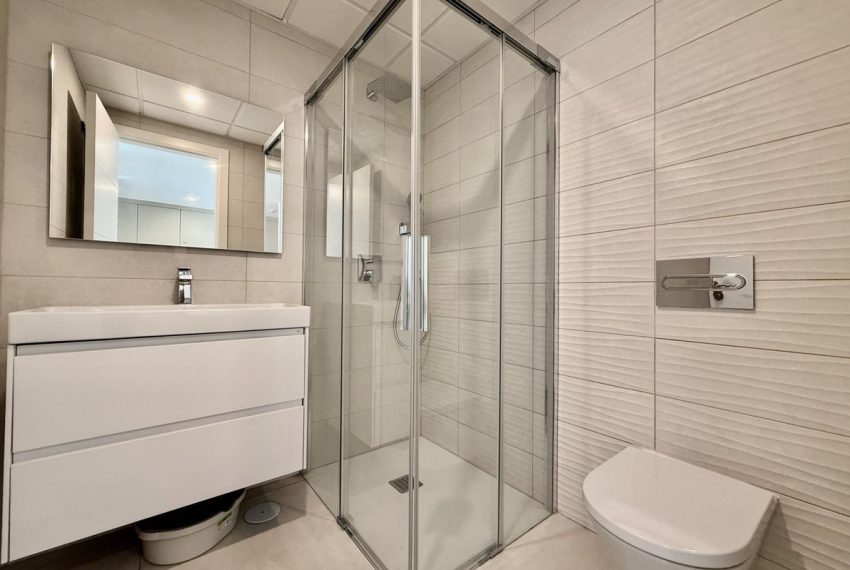 R5077903-Apartment-For-Sale-Marbella-Ground-Floor-2-Beds-104-Built-5