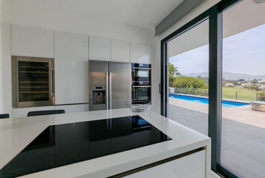 R5078377-Villa-For-Sale-La-Cala-Golf-Detached-4-Beds-330-Built-9