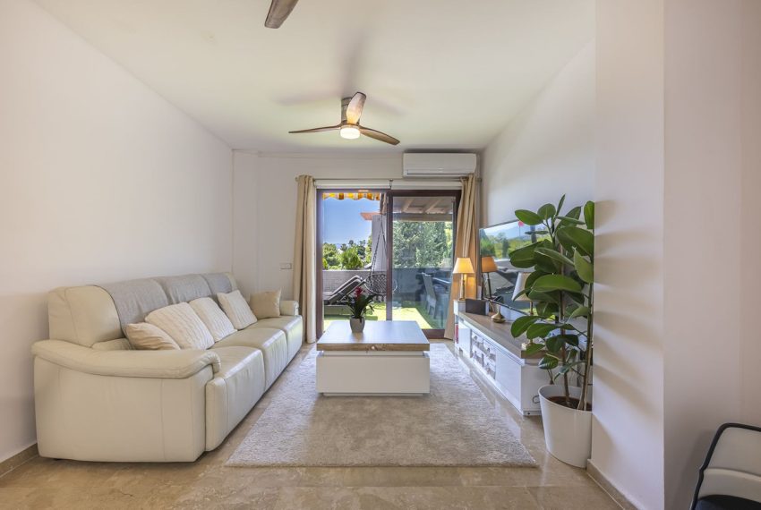 R5078806-Apartment-For-Sale-The-Golden-Mile-Middle-Floor-2-Beds-85-Built-7