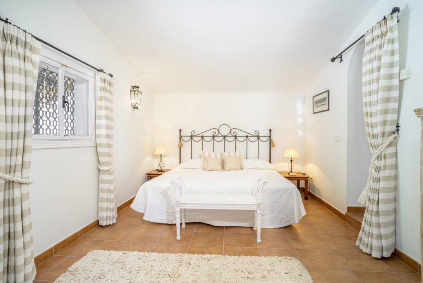 R5079778-Villa-For-Sale-Benahavis-Detached-3-Beds-268-Built-15