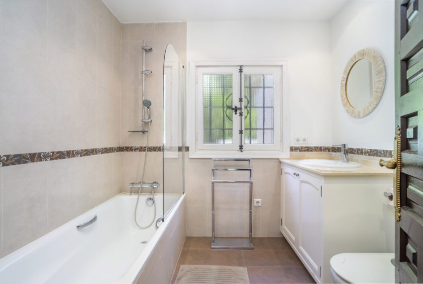 R5079778-Villa-For-Sale-Benahavis-Detached-3-Beds-268-Built-16