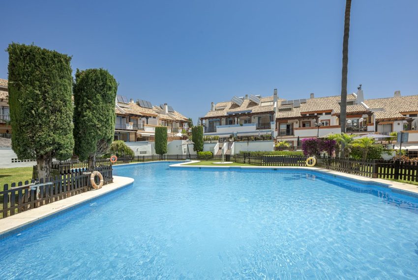 R5079868-Townhouse-For-Sale-Marbella-Terraced-4-Beds-334-Built-10