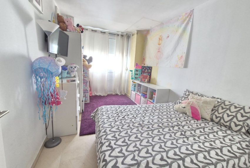 R5079898-Apartment-For-Sale-Estepona-Penthouse-4-Beds-130-Built-16