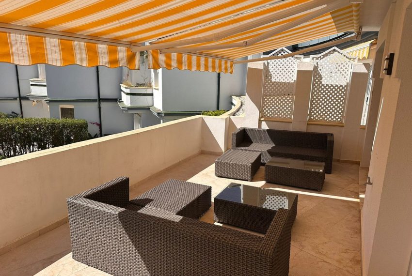R5081131-Apartment-For-Sale-New-Golden-Mile-Penthouse-2-Beds-96-Built-15