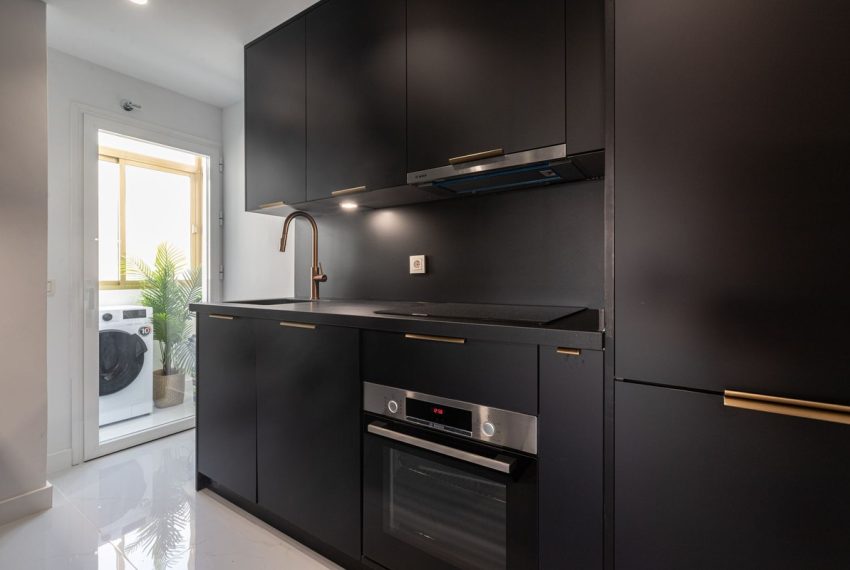 R5081647-Apartment-For-Sale-Marbella-Penthouse-2-Beds-80-Built-2